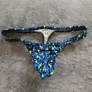 n2n bodywear swim thong, buckle (L)